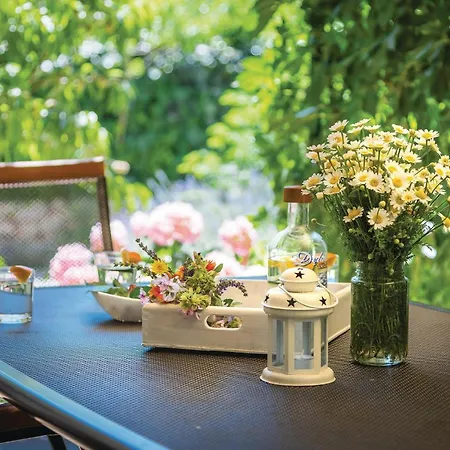 Lovely Home In Sibenik With Kitchen Holiday home Sibenik
