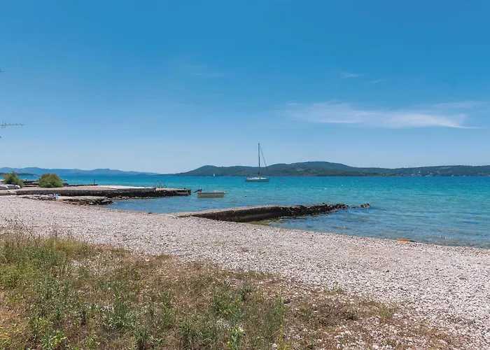 Holiday Home Jadrija IV VI Ferienhaus